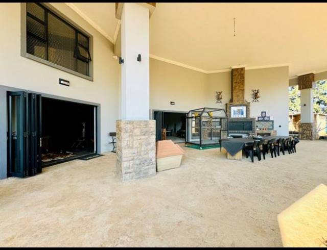 8 BEDROOM HOUSE FOR SALE IN ANNLIN